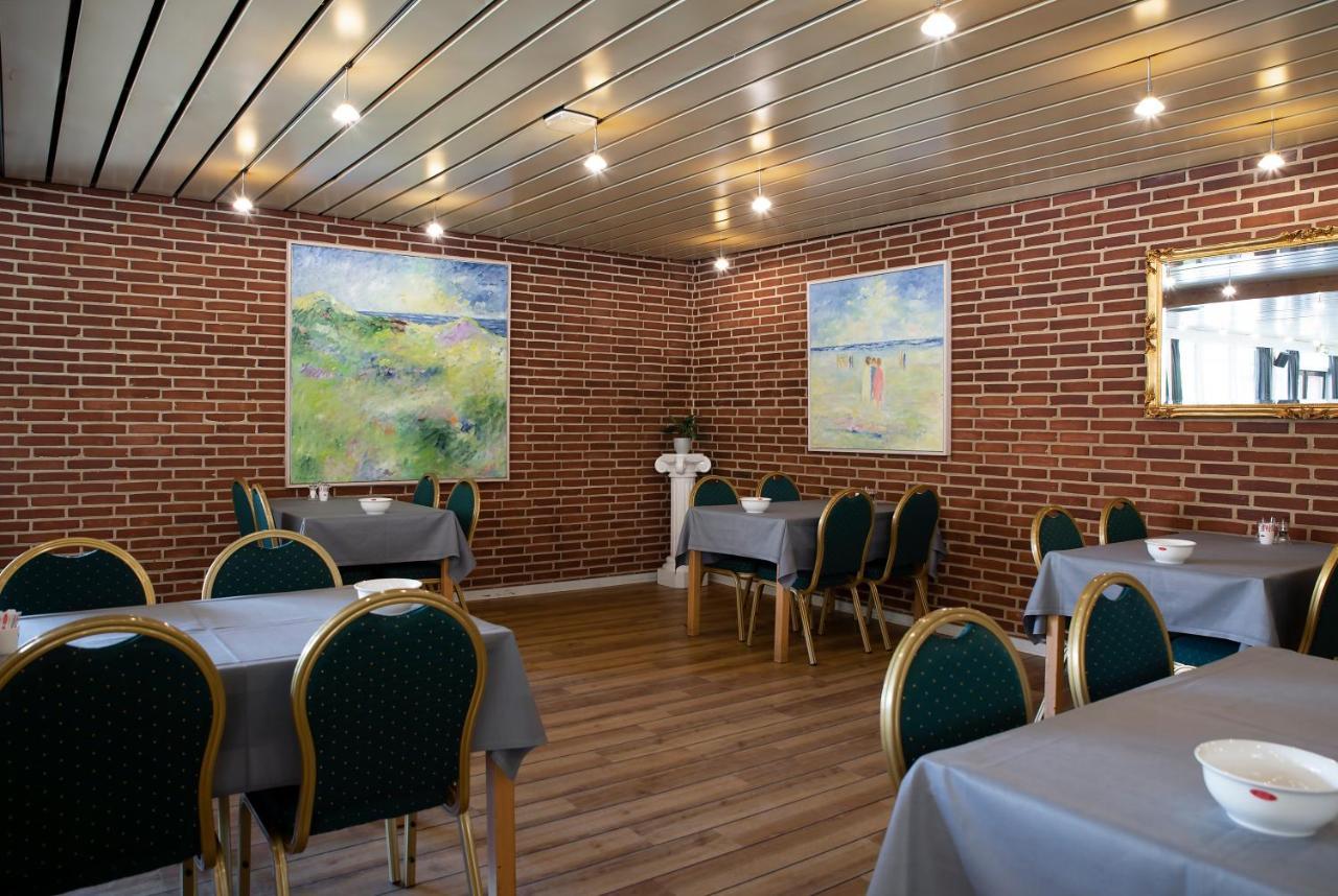 Hotel Lynggaarden هيرنينغ المظهر الخارجي الصورة